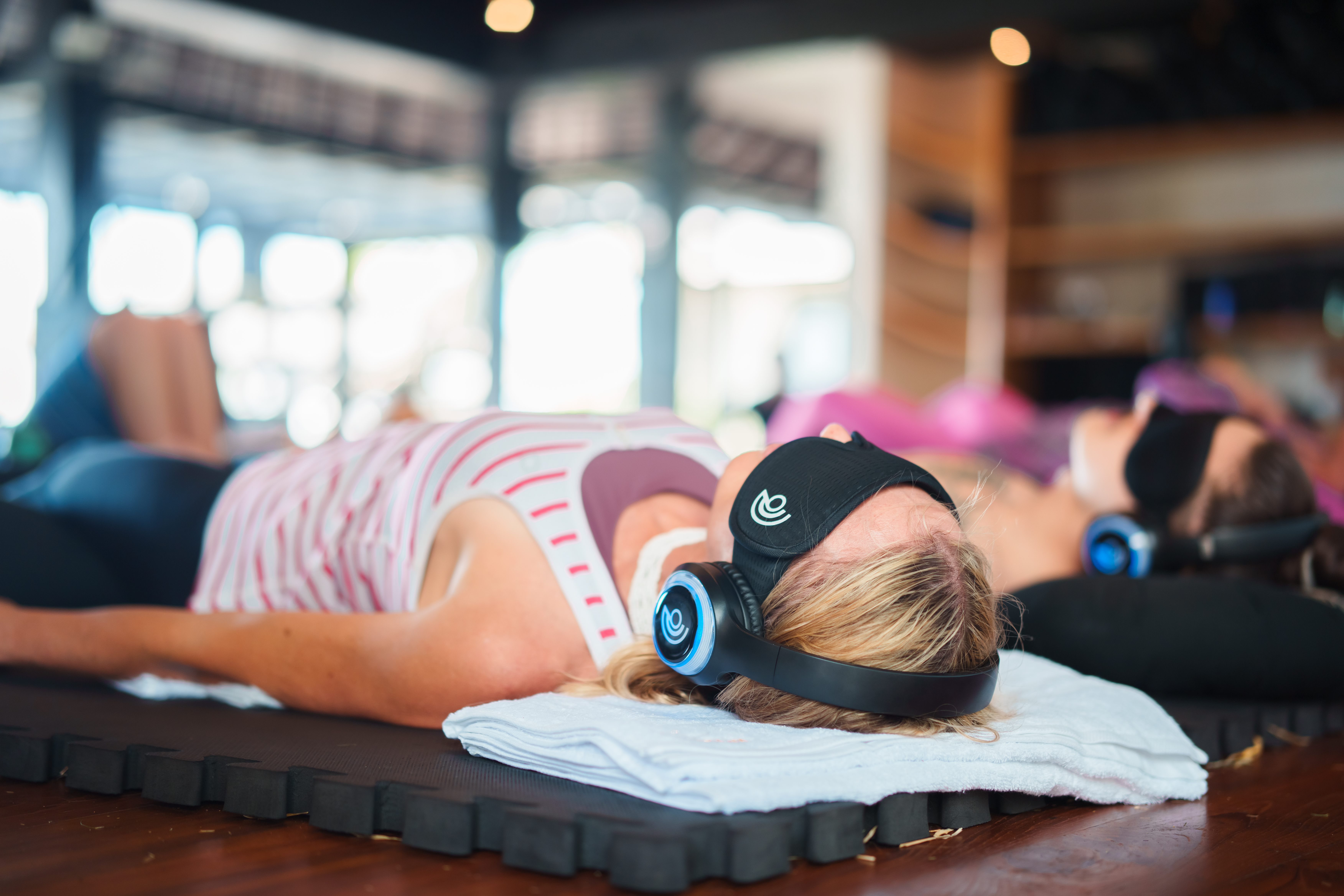 9D Breathwork – Teilnehmerin in der Atemreise