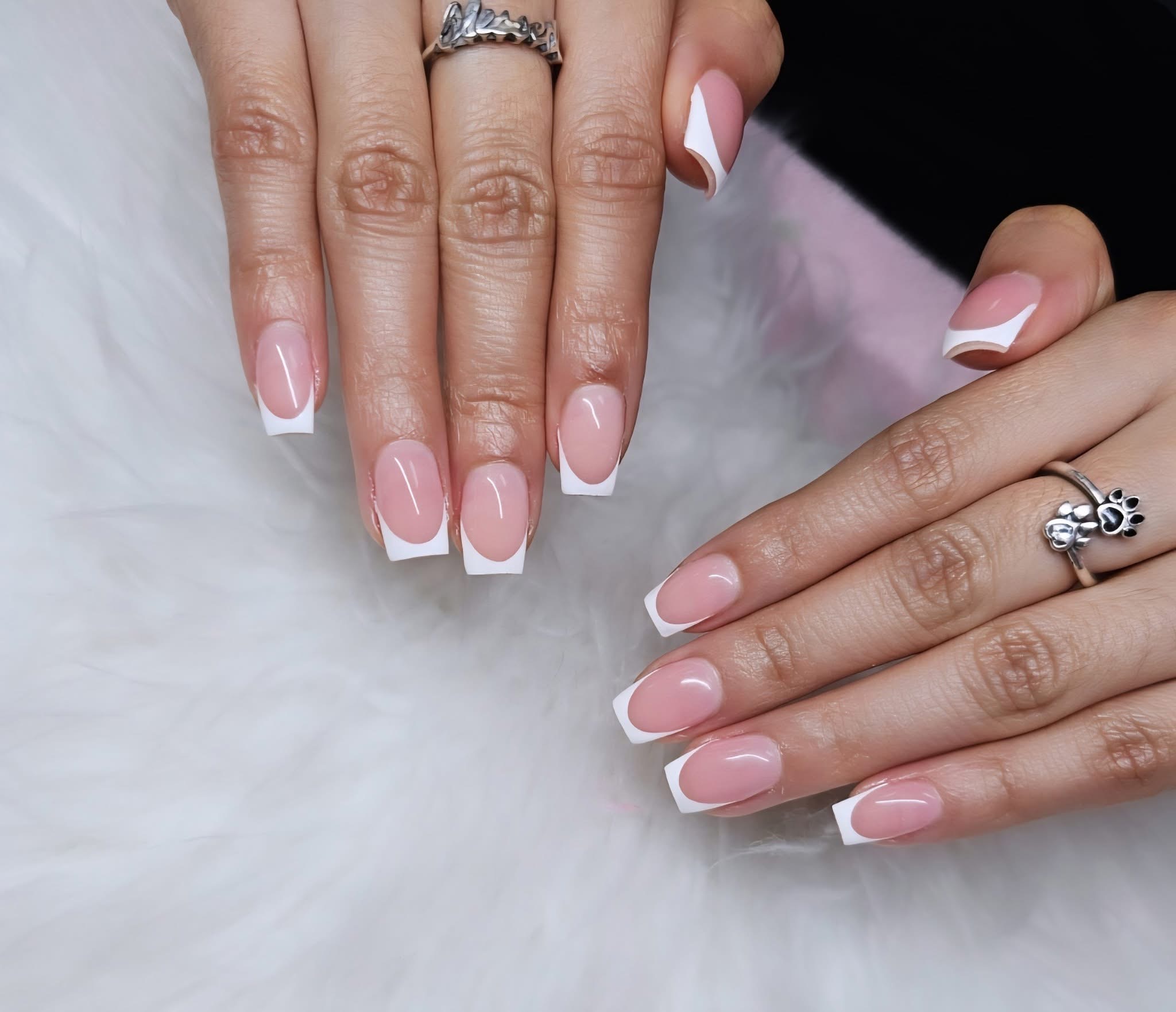 Acrylic nails