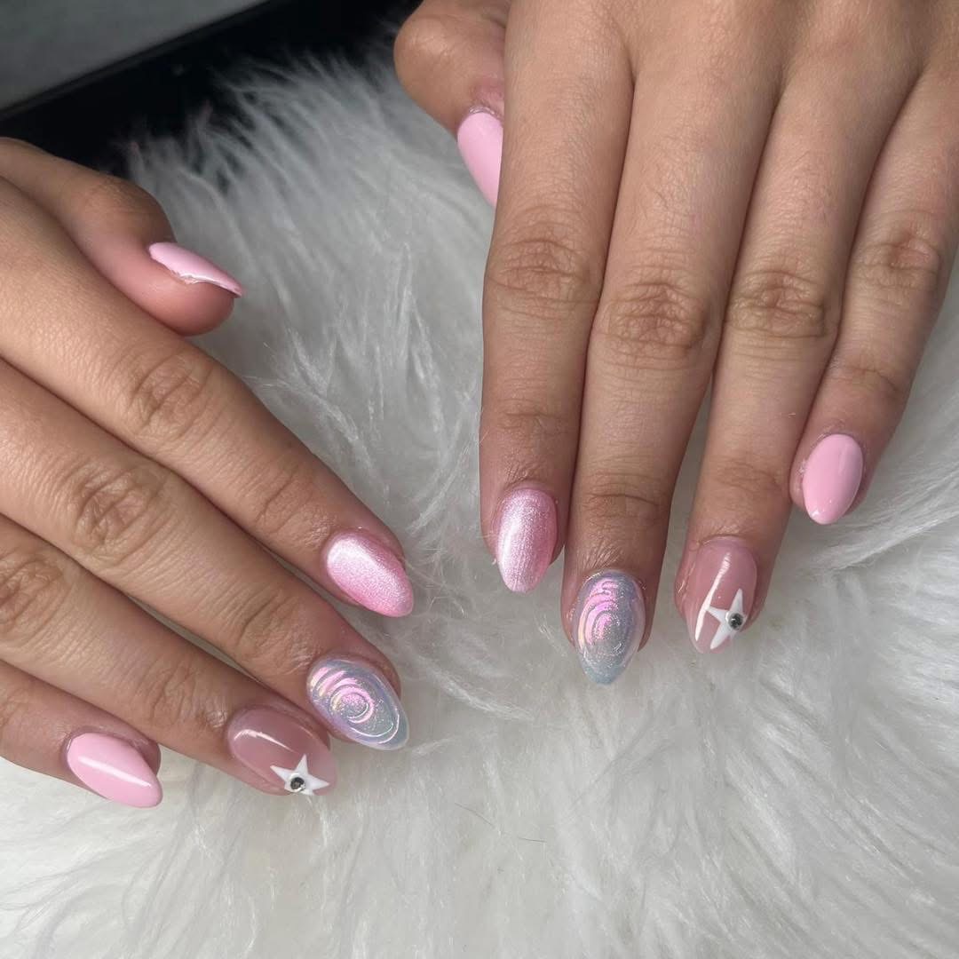 Nail Addicts nail art