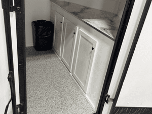 {{ custom_values.service_1 }} in {{custom_values.area_3})