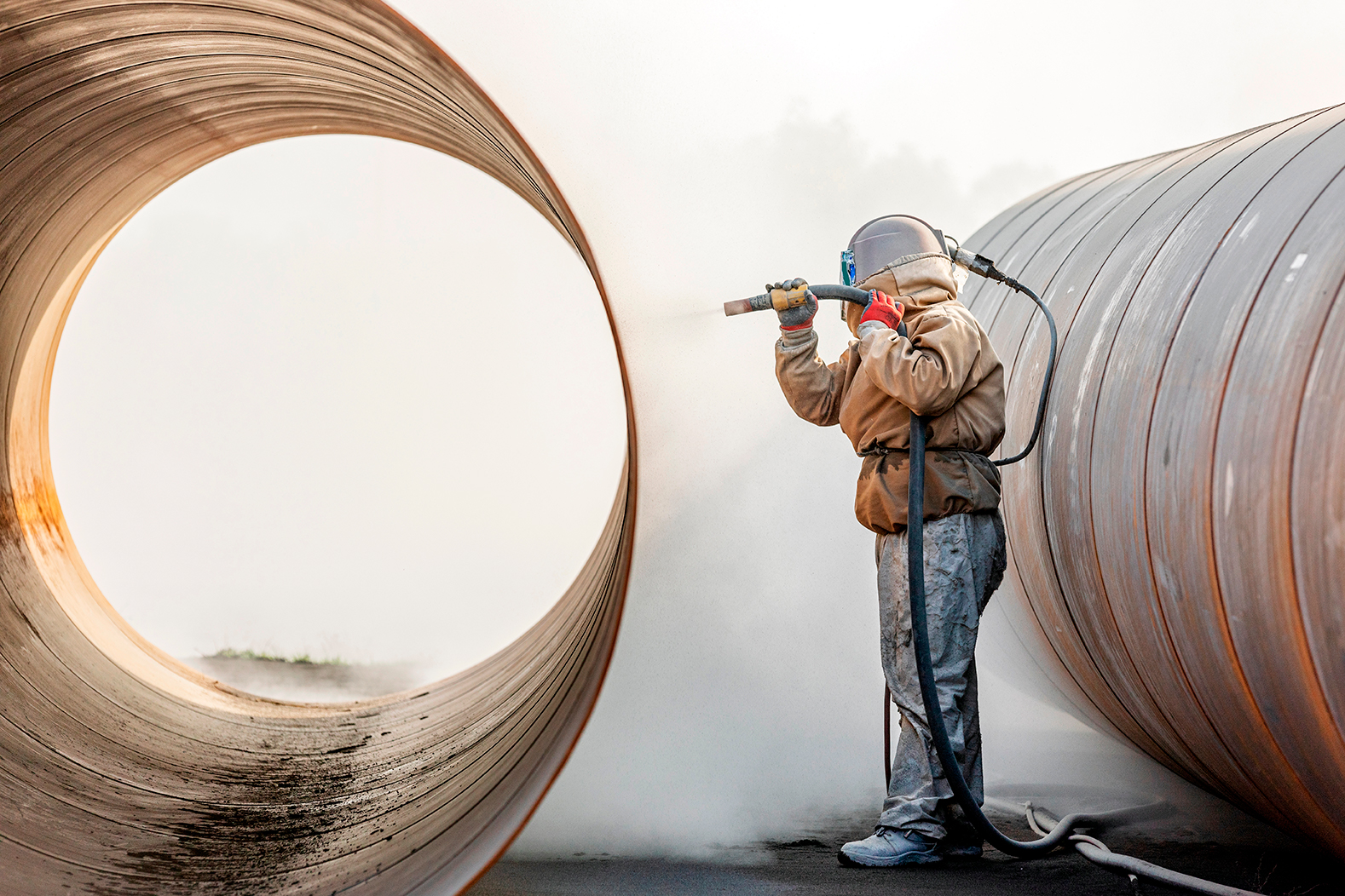 Metalliputken putsaus Nordblast soodapuhaltimella