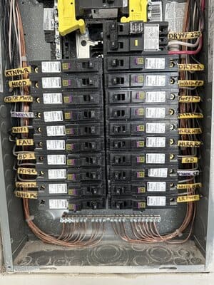 {{ custom_values.service_3 }} in {{custom_values.area_6})