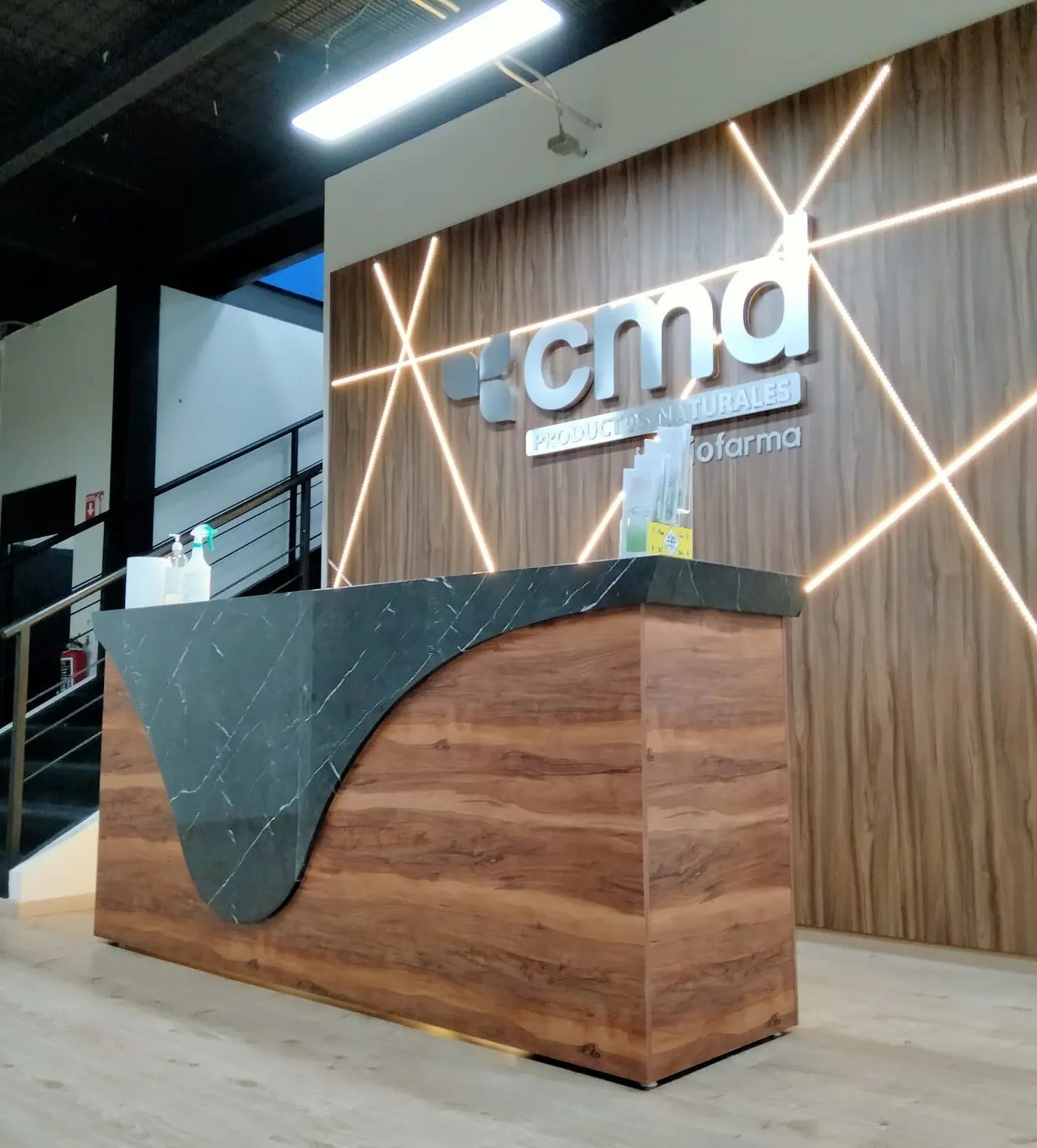 Proyecto de oficina entregado e instalado