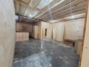 {{ custom_values.service_1 }} in {{custom_values.area_3})