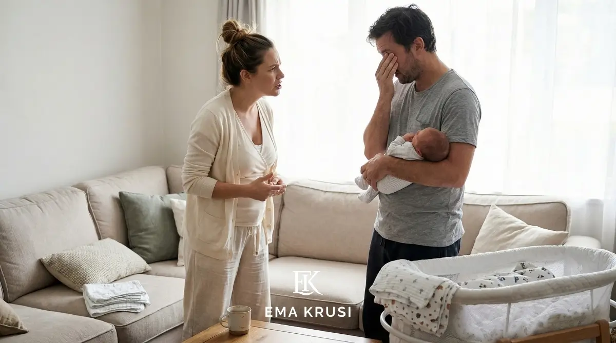 Jeunes parents confrontés aux défis du post-partum avec un nouveau-né, mettant en lumière l’impact de la fatigue, du stress et de la communication au sein du couple. Jeunes parents confrontés aux défis du post-partum avec un nouveau-né, mettant en lumière l’impact de la fatigue, du stress et de la communication au sein du couple.