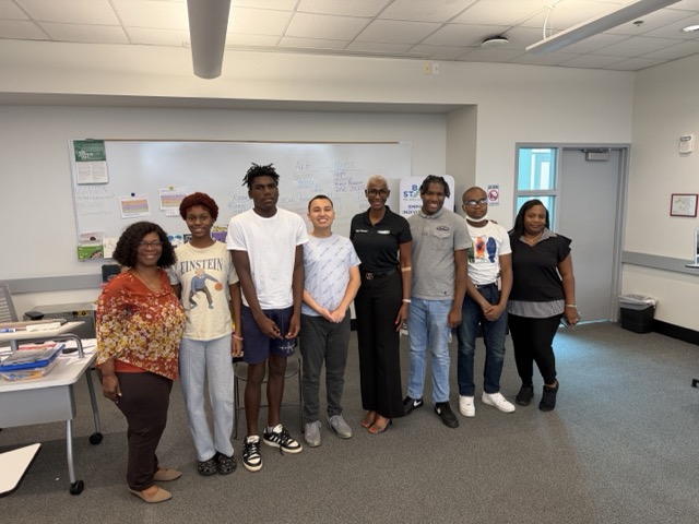 High school students with IEPs participating in a Florida VR youth career training program.