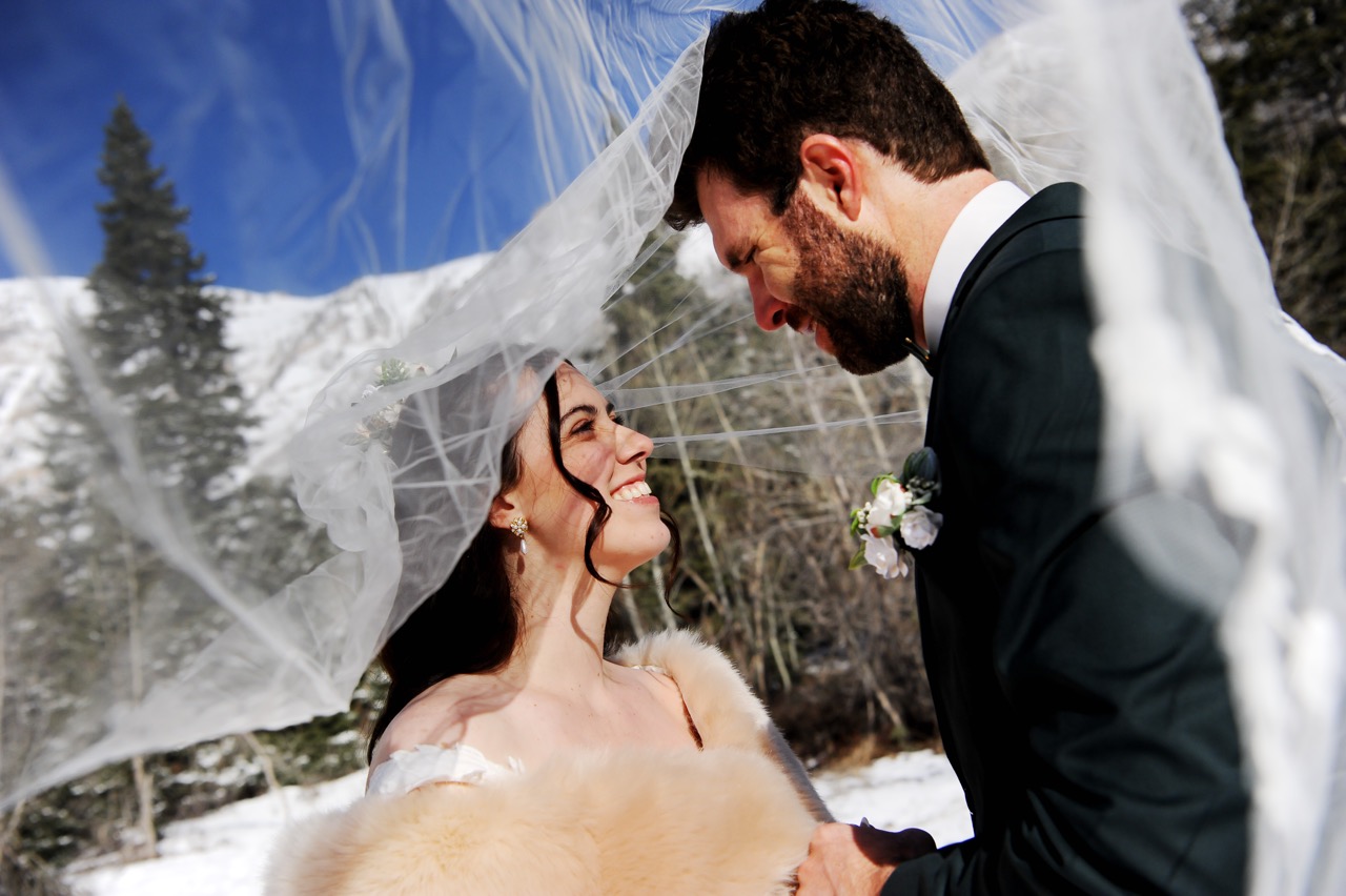 {{ custom_values.service_1 }} in {{custom_values.biz_area_1})