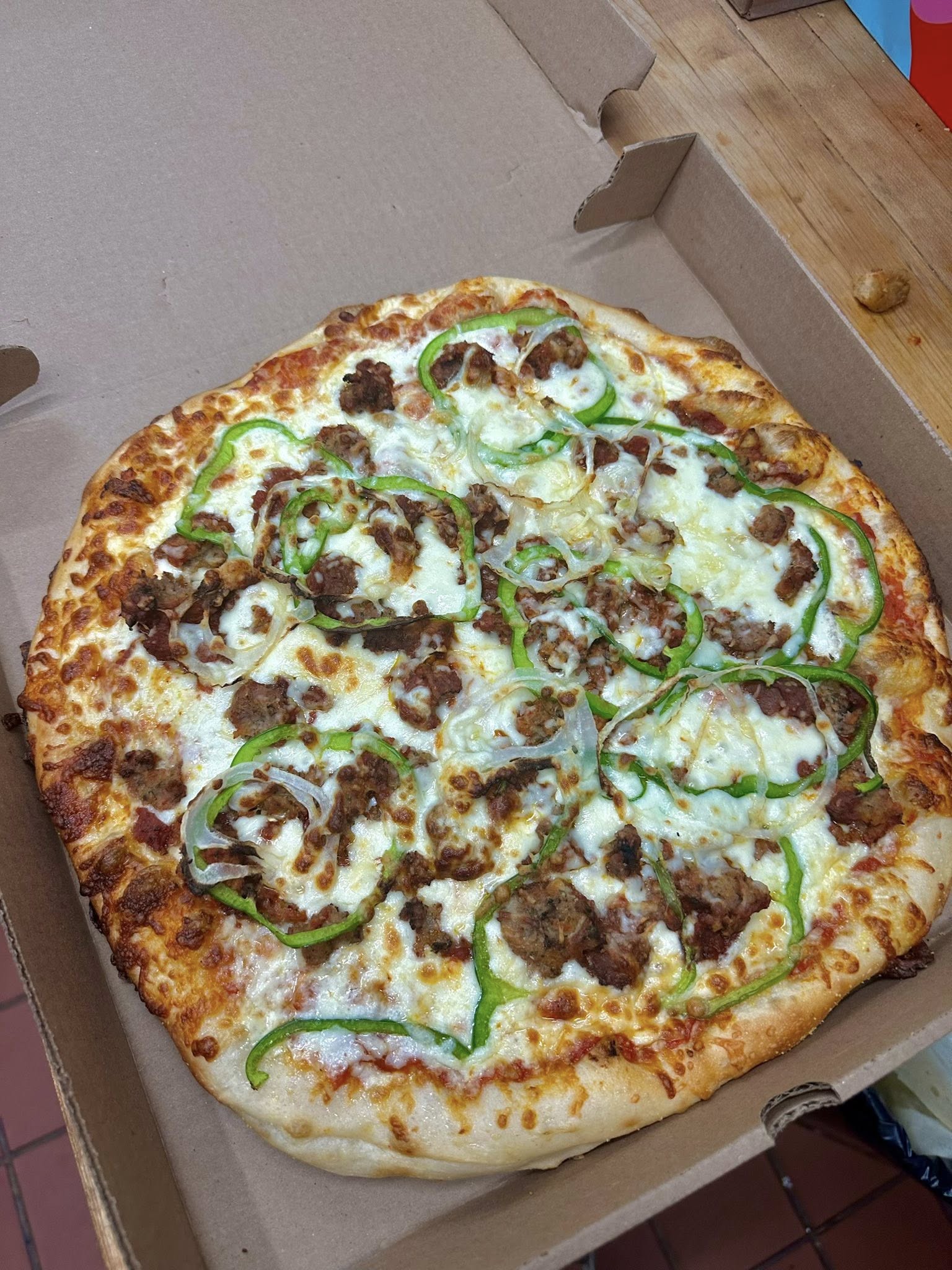 Pizza from Fiddler's on the Green