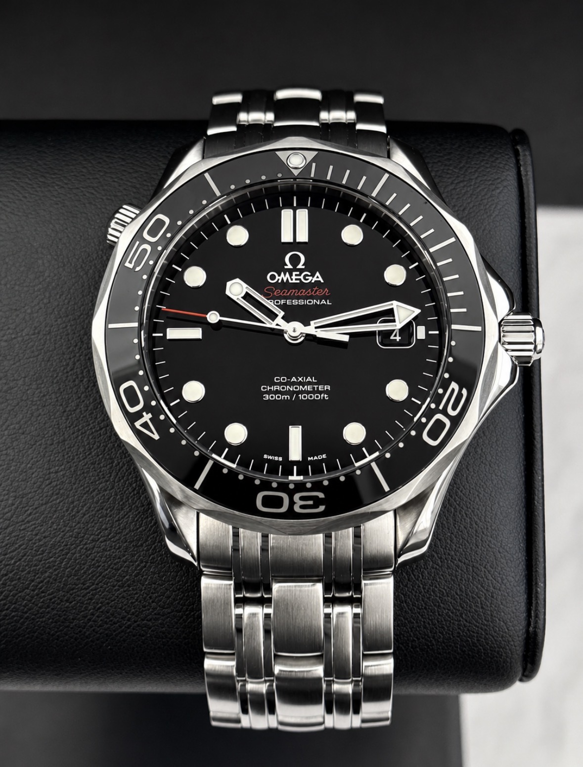Omega Seamaster 300M Black Dial Ref. 212.30.41.20.01.003