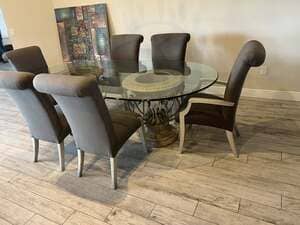 {{ custom_values.service_1 }} in {{custom_values.area_1})