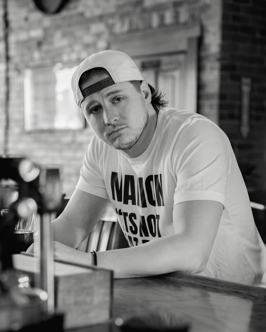 Chris Massey is a Marion, Ohio real estate agent who shares home tips, market insights, and local events through his Makin’ Moves blog.