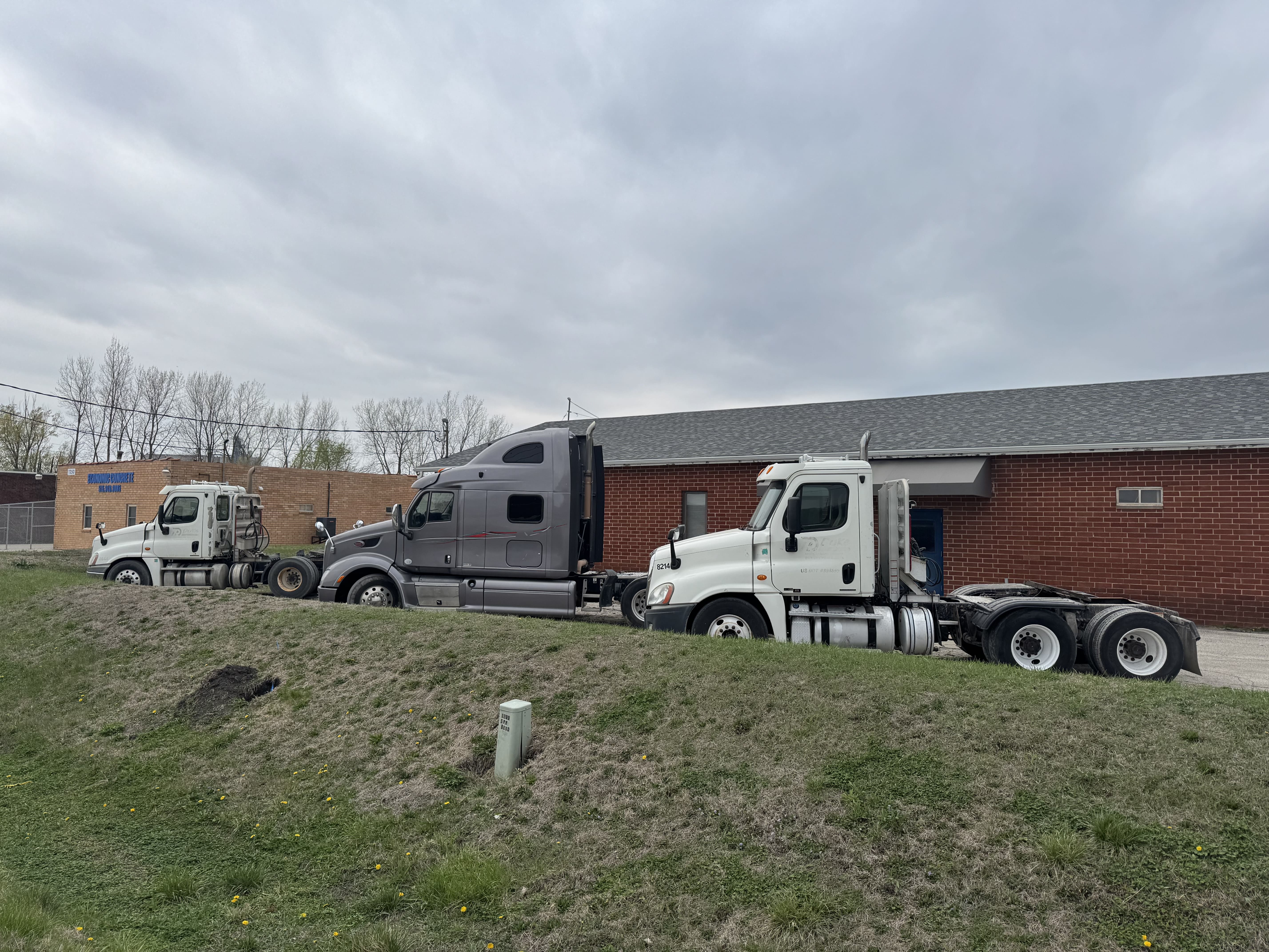Pleasent Hill,  Iowa Heavy-Duty Towing Service