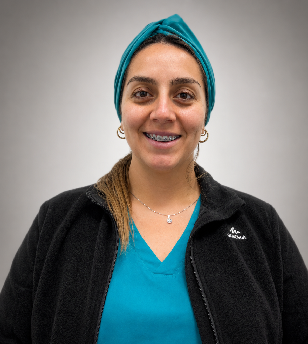 Dra. Nicole Ascencio Carlani — Simetría Dental Studio