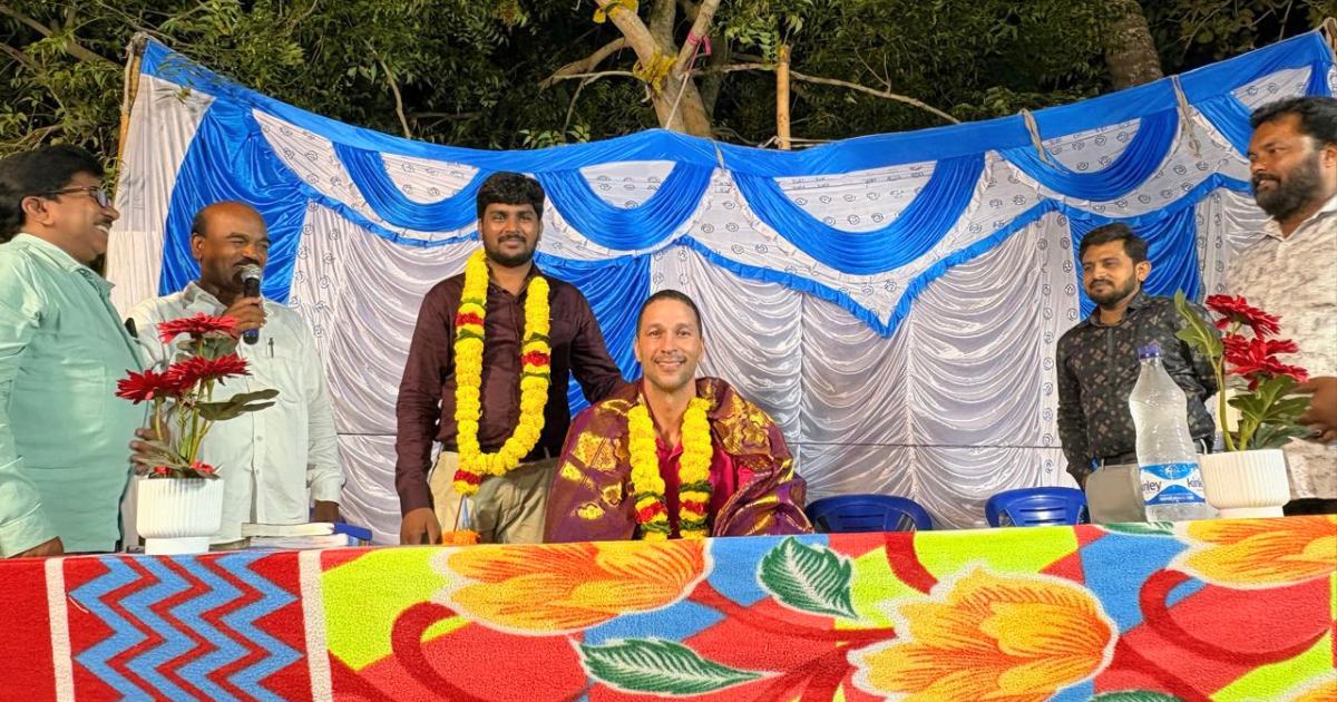 Mike honored at an open-air gathering in India