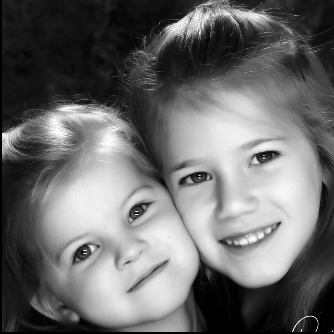 Creative children's portrait photography session