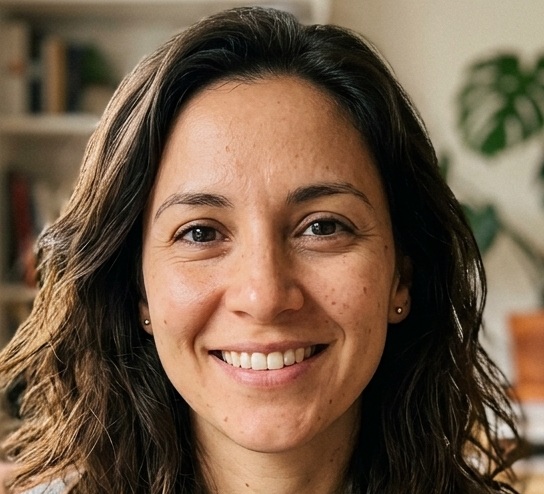 Sarah R.