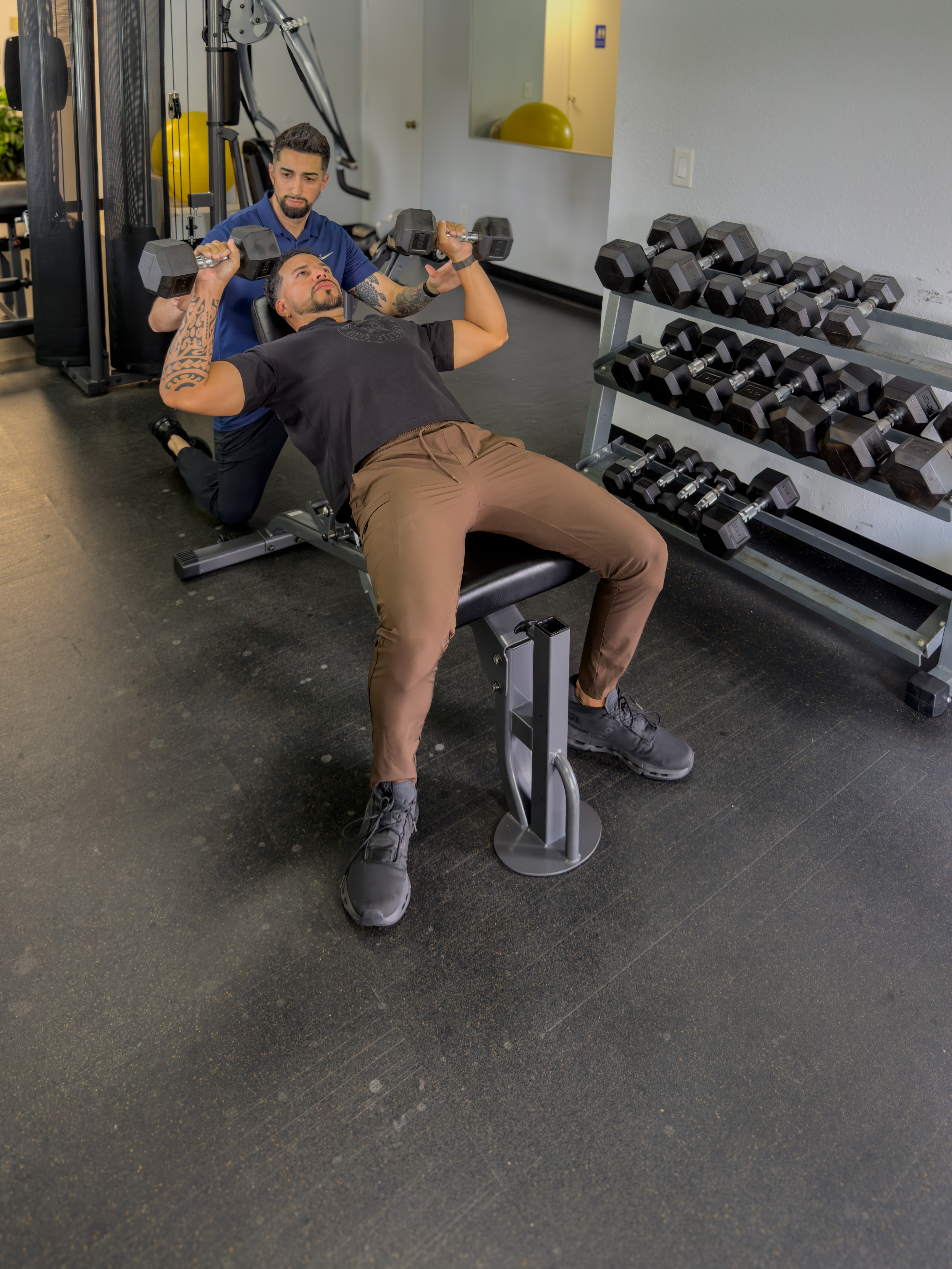 Christian Almodovar coaching a client