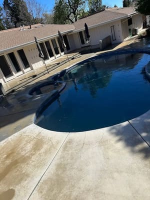 {{ custom_values.service_2 }} in {{custom_values.area_2})