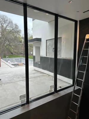 {{ custom_values.service_3 }} in {{custom_values.area_3})