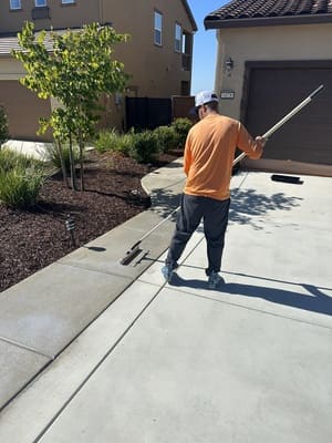 {{ custom_values.service_3 }} in {{custom_values.area_3})