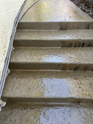 {{ custom_values.service_3 }} in {{custom_values.area_2})