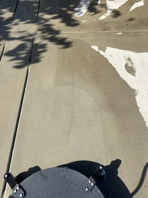 {{ custom_values.service_2 }} in {{custom_values.area_2})