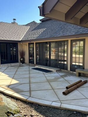 {{ custom_values.service_2 }} in {{custom_values.area_2})