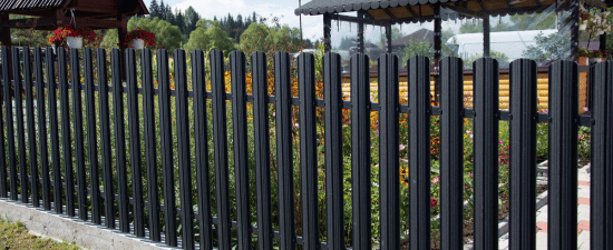 commercial fencing near chichester