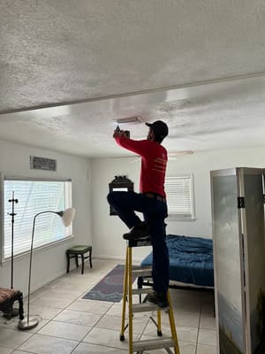 {{ custom_values.service_3 }} in {{custom_values.area_3})