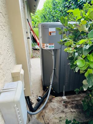 {{ custom_values.service_2 }} in {{custom_values.area_2})