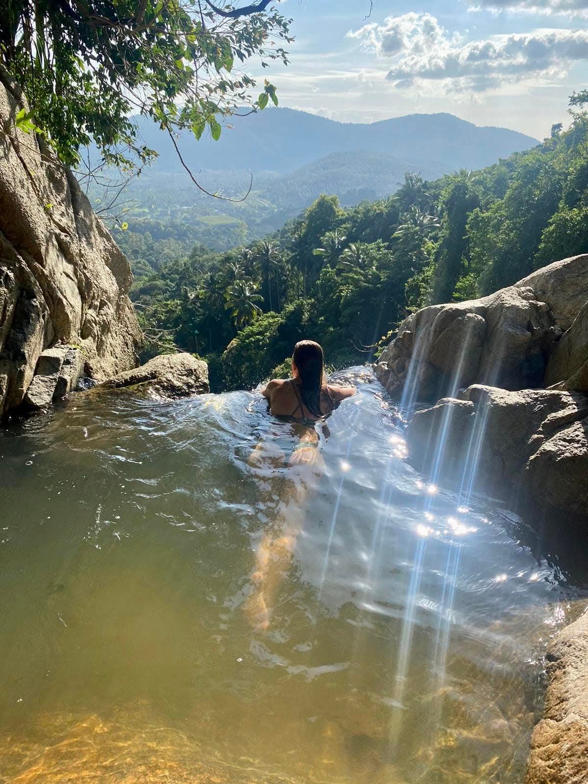 Na Muang Waterfall 2 Views