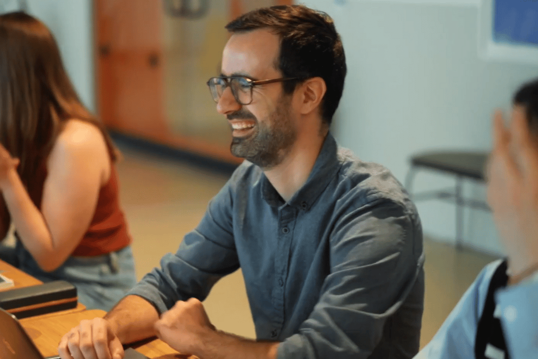 Dundas Brokers team at work