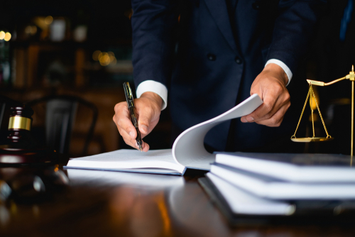 dermatology practice business and legal structuring