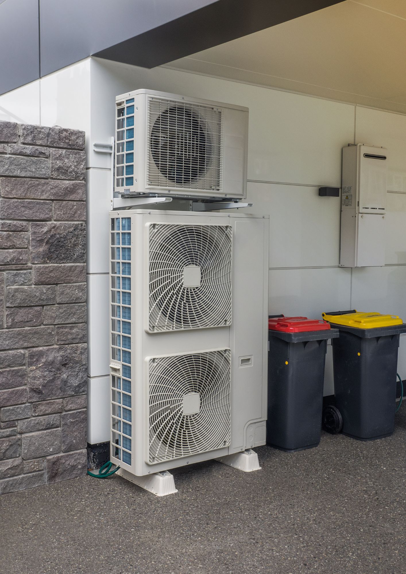 {{ custom_values.service_4 }} in {{custom_values.area_4})