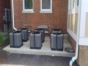 {{ custom_values.service_1 }} in {{custom_values.area_5})