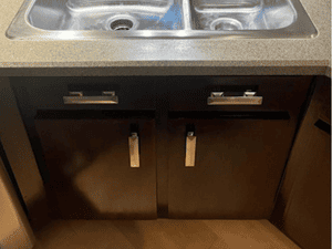 {{ custom_values.service_2 }} in {{custom_values.area_3})