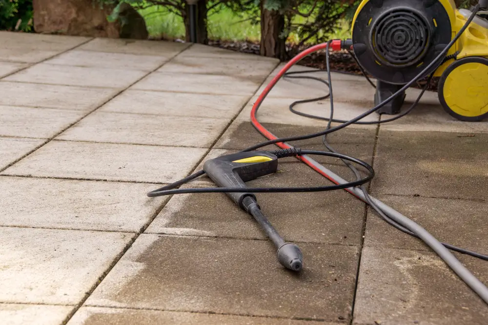  Residential Cleaning