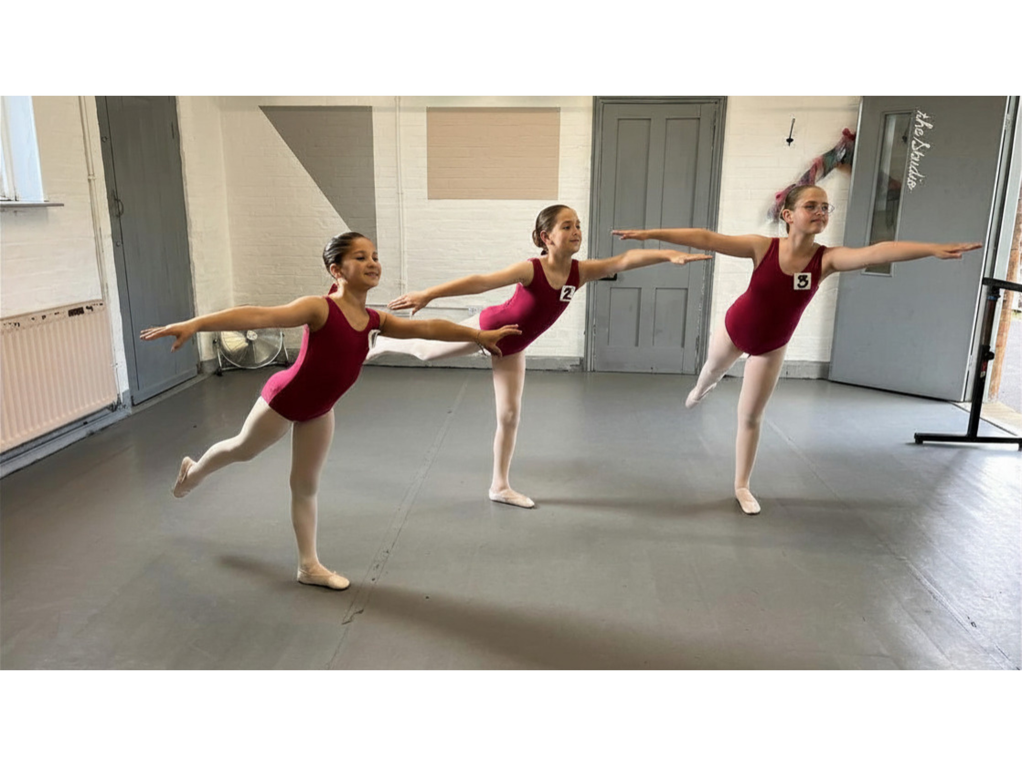 Graded Ballet dancers