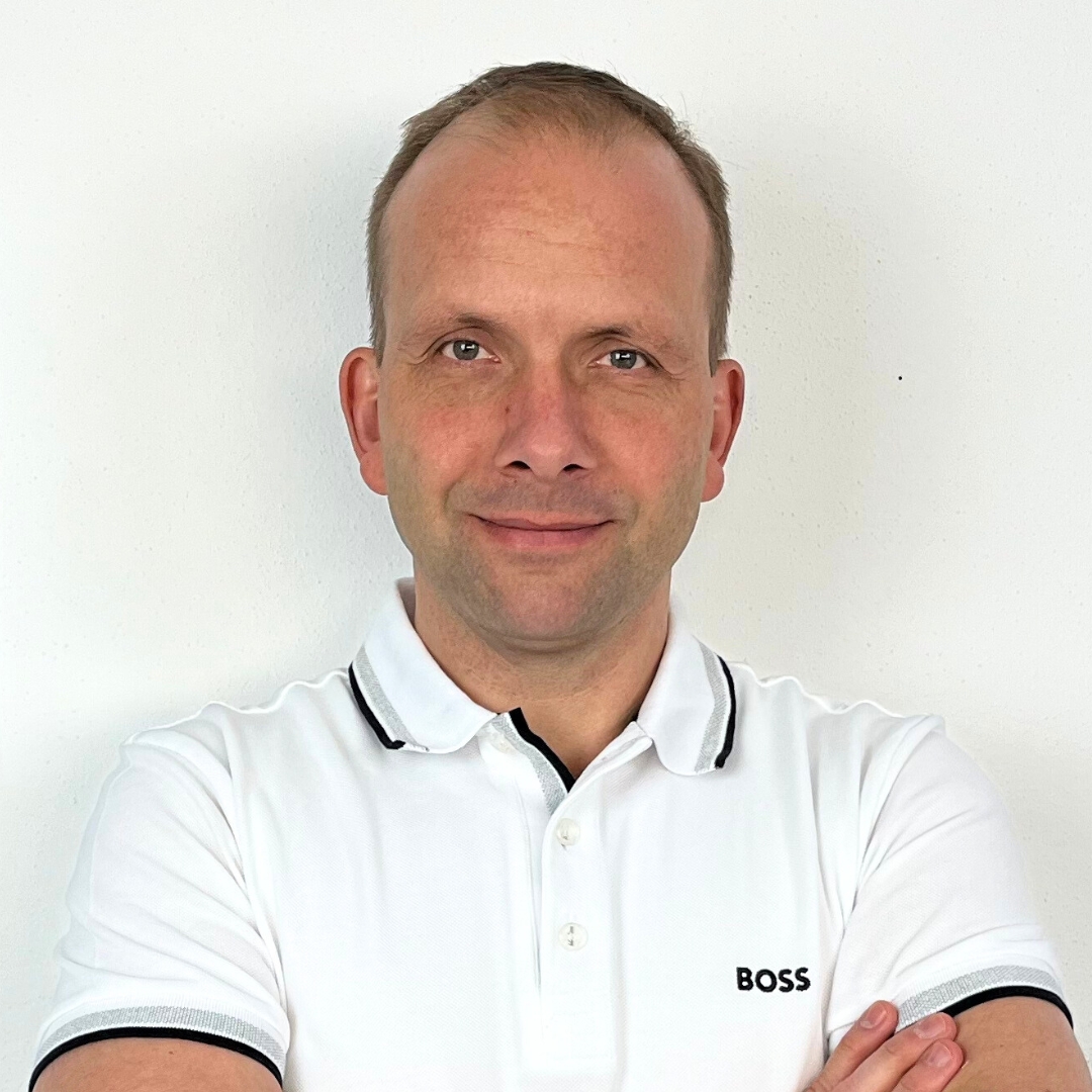 Dennis Hartmann Digital Solutions logo showcasing SaaS für Marketingautomatisierung, Lead-Generierung und CRM-Optimierung.