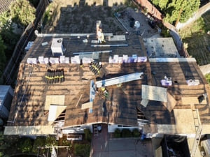 Roofing contractor in Winchester