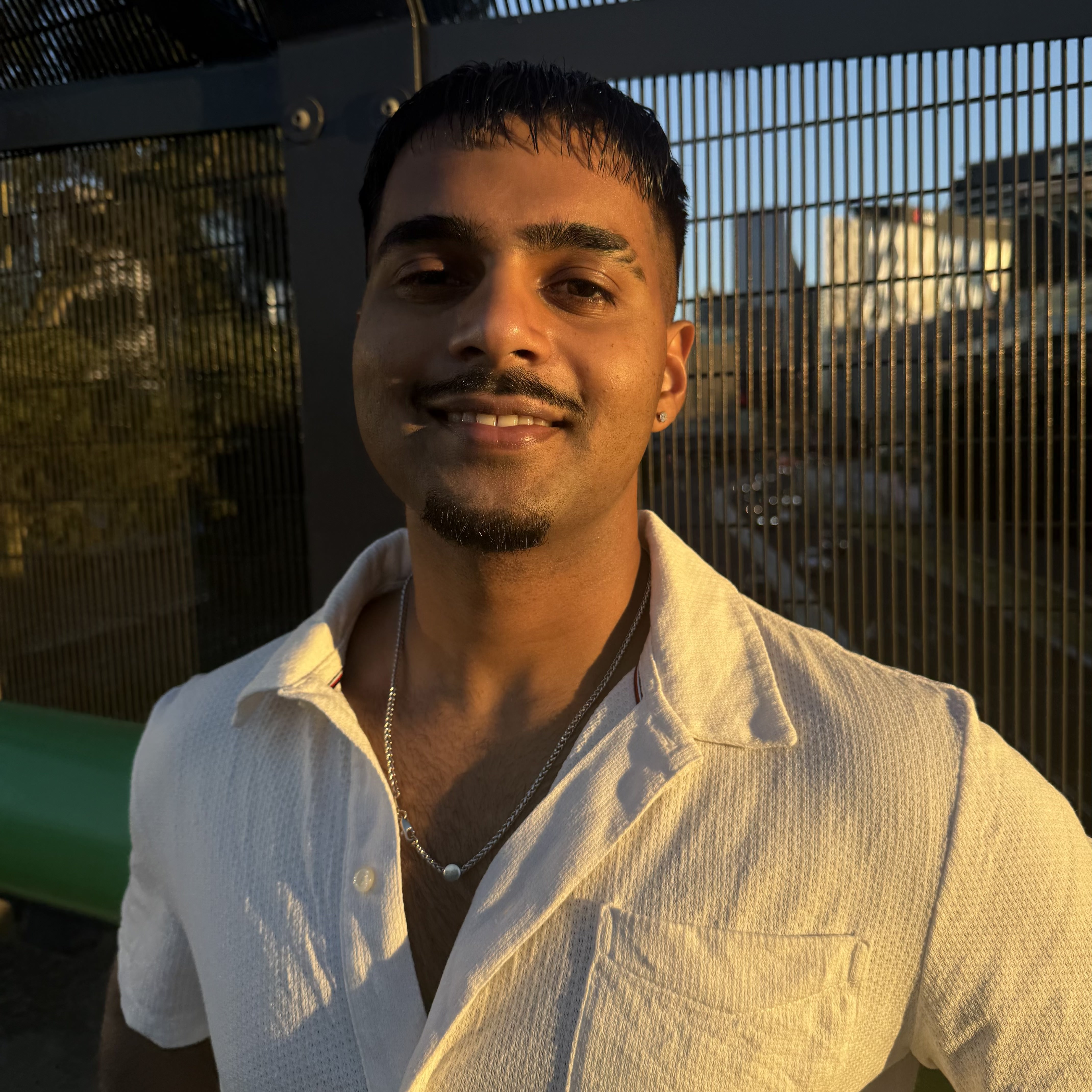 Dewmith Warnasooriya 