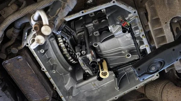 Differential & Gearbox Service at Metro Xpress Lube