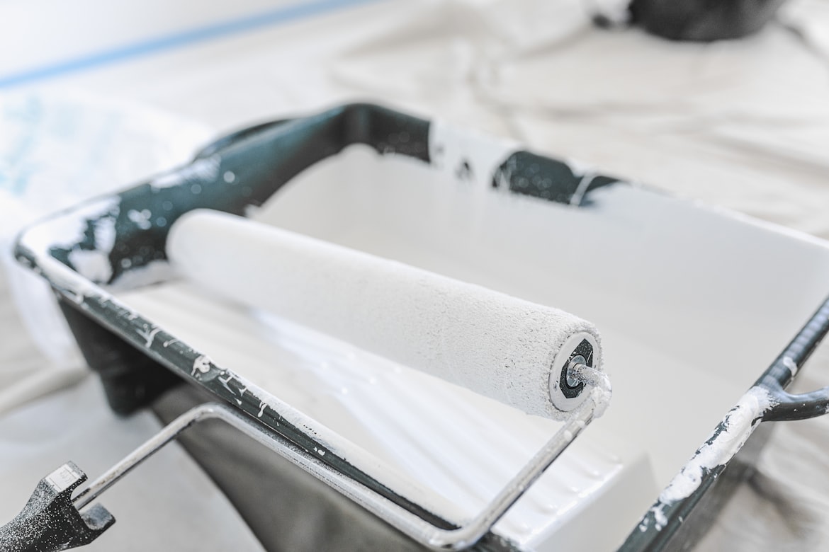Professional modern home interior painting service