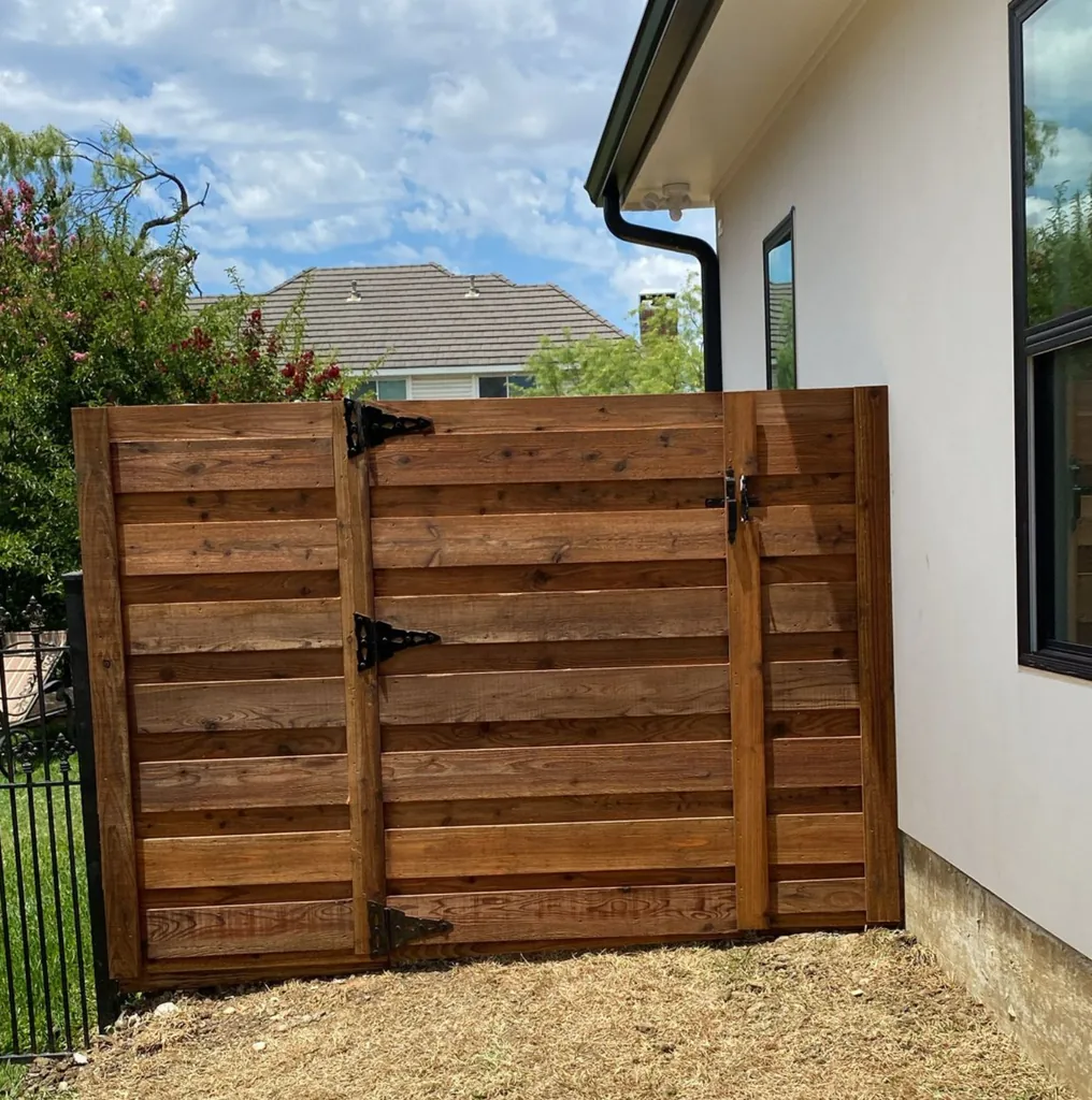 Fences And Custom Gates project photo