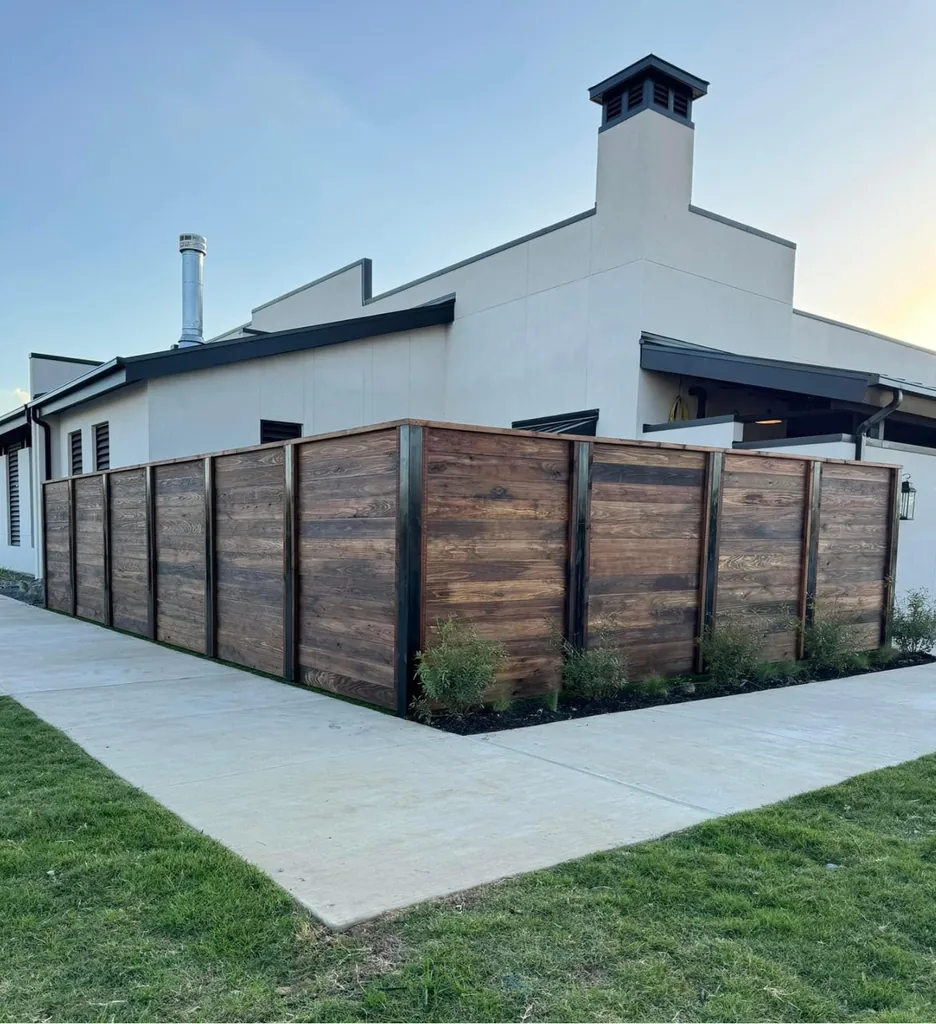 Fences And Custom Gates project photo