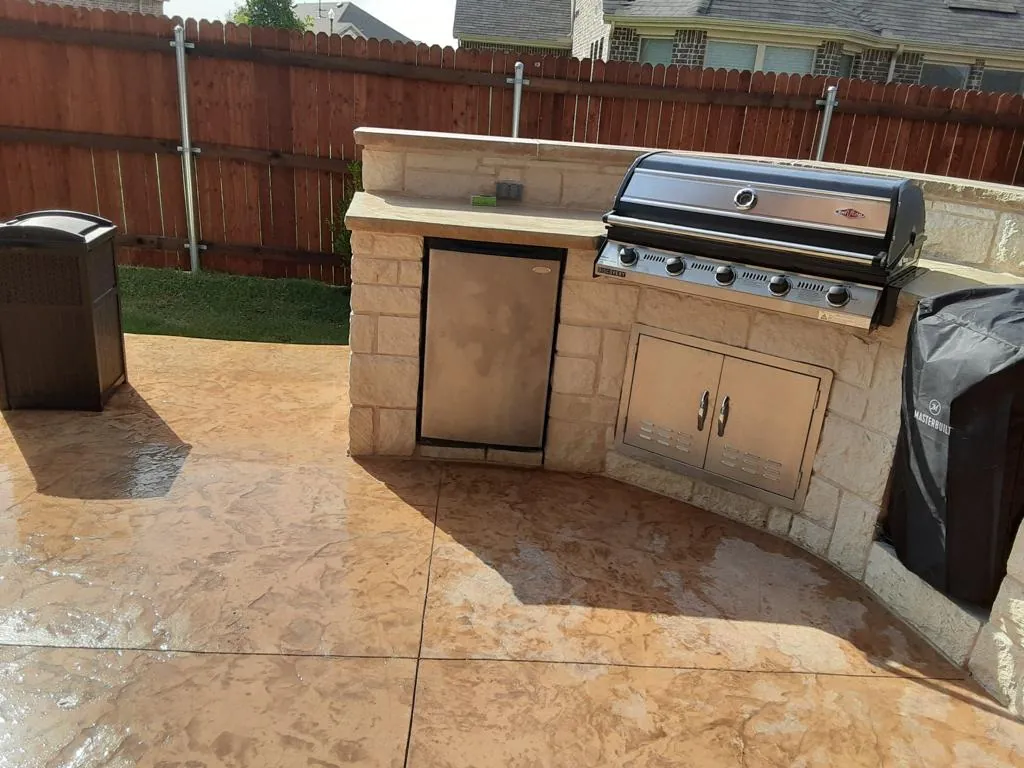 Outdoor Kitchen And Stone Works project photo