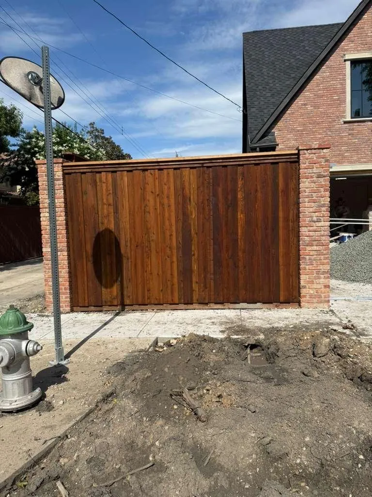 Fences And Custom Gates project photo