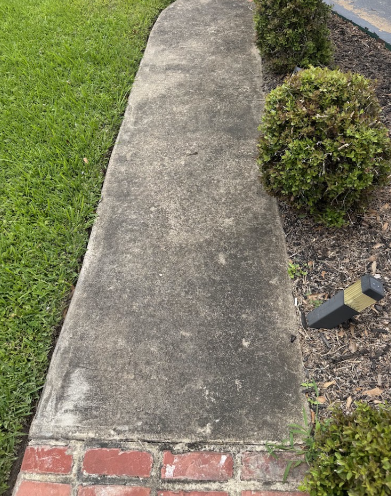 driveway pressure washing in Sulphur, LA by Elite Exterior Cleaning