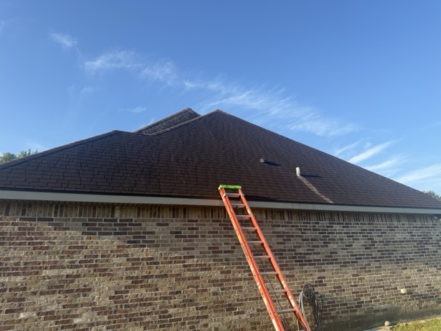 Roof Cleaning in Sulphur LA by Elite Exterior Cleaning