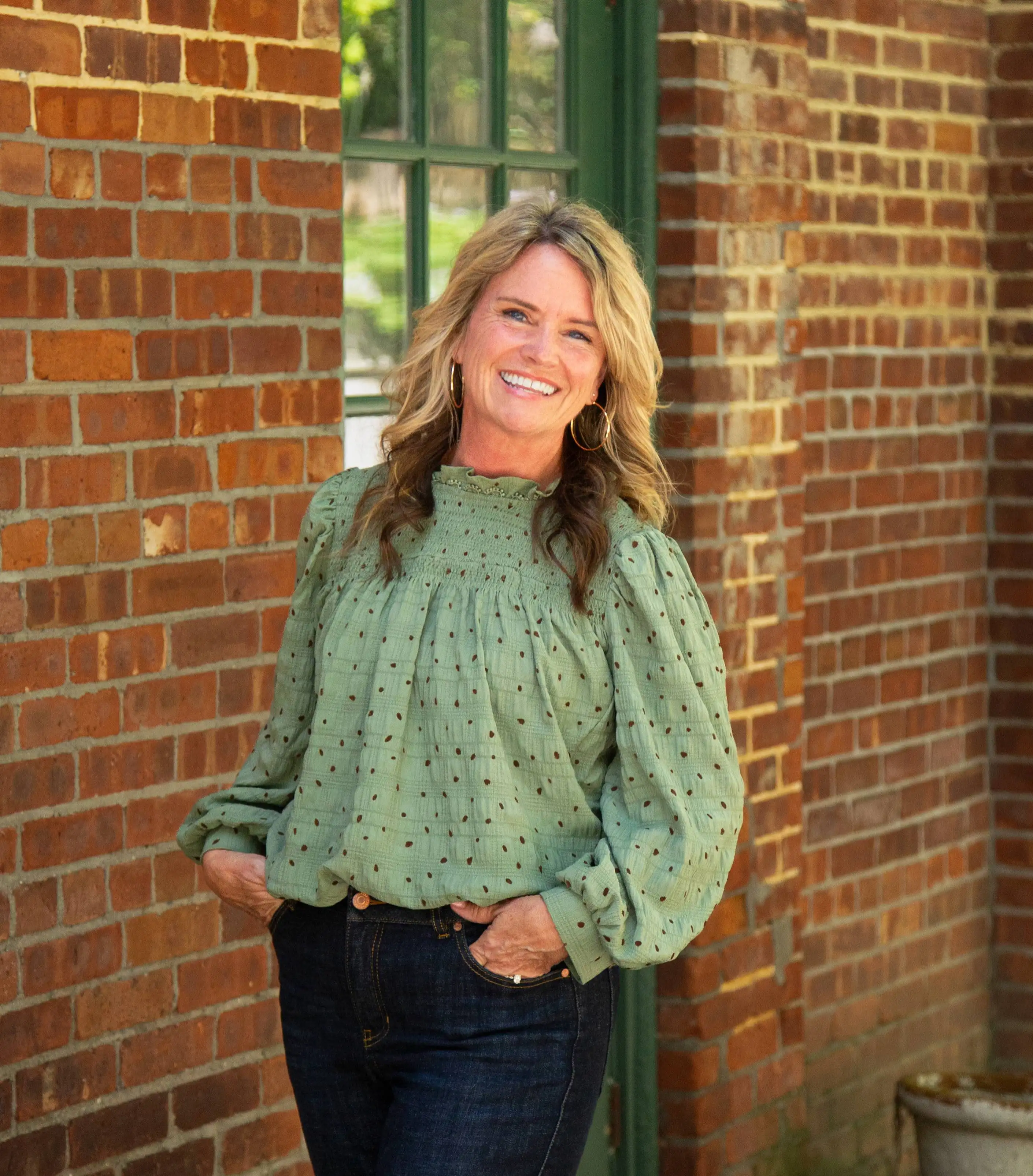 Lisa Best - Coach & Licensed Therapist